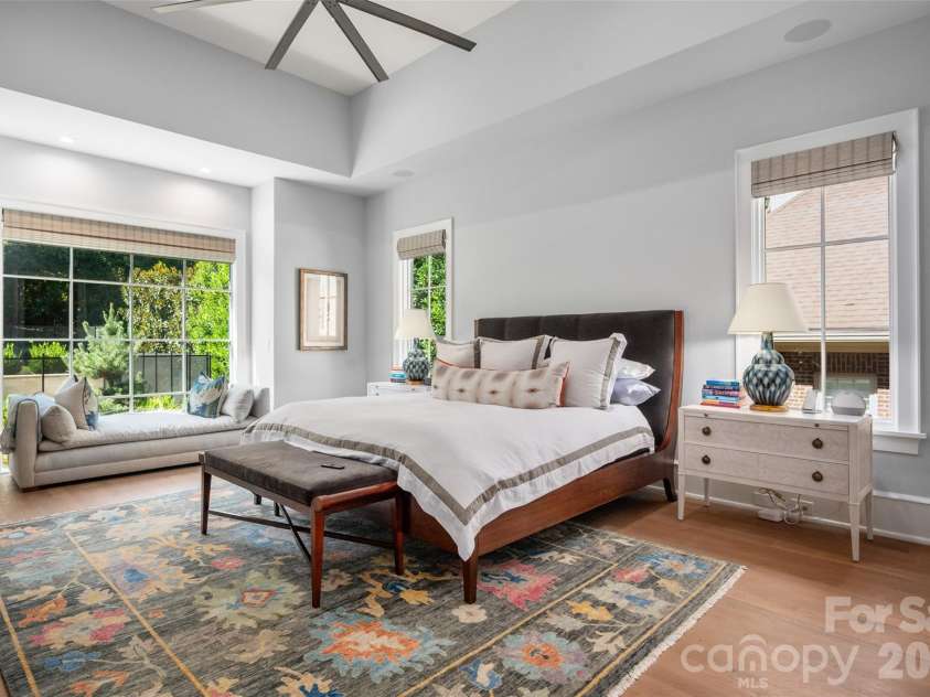 2111 Cortelyou Road, Charlotte, NC 28211.  MLS# CAR4431155, YatesRealty ID 55699. Primary bedroom main level
