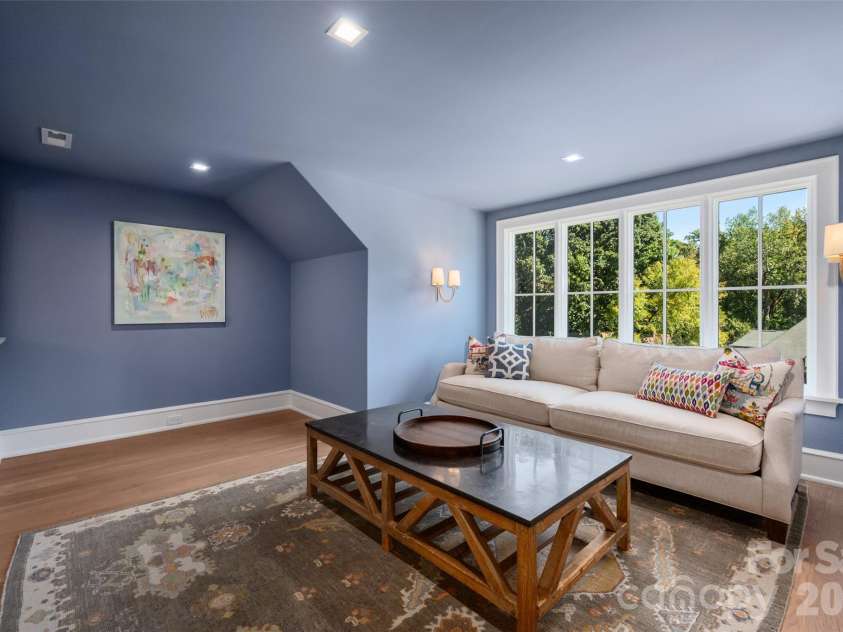 2111 Cortelyou Road, Charlotte, NC 28211.  MLS# CAR4431155, YatesRealty ID 55699. Sitting Room