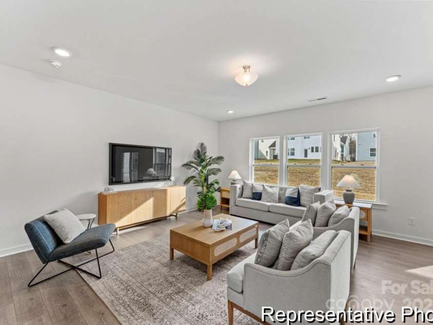 111 Rice Planters Way, Statesville, NC 28625.  MLS# CAR4330128, YatesRealty ID 557. 