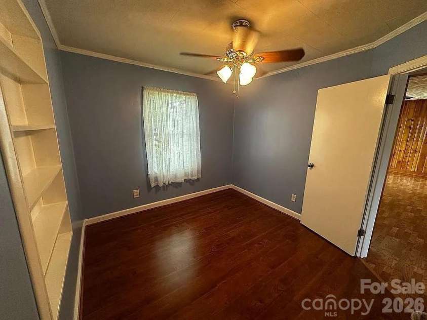 34 Sunset Drive, Brevard, NC 28712.  MLS# CAR4358442, YatesRealty ID 5570. Bedroom 2
