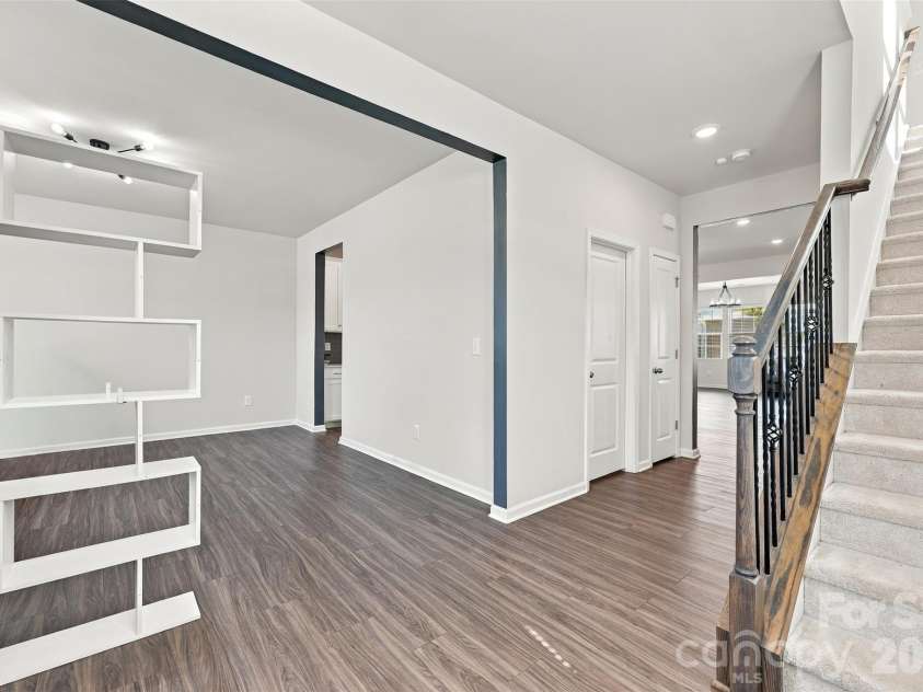 12732 Wandering Brook Drive, Charlotte, NC 28273.  MLS# CAR4430783, YatesRealty ID 55700. 