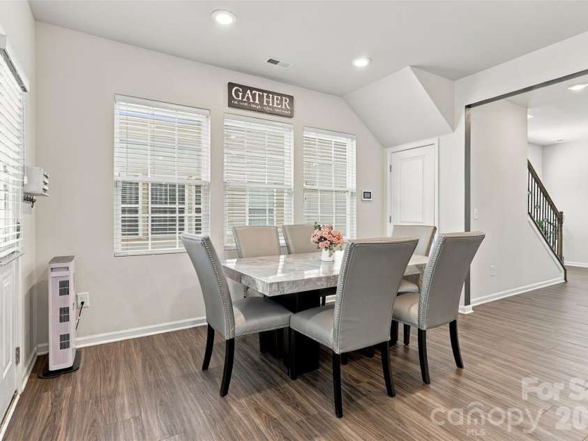 12732 Wandering Brook Drive, Charlotte, NC 28273.  MLS# CAR4430783, YatesRealty ID 55700. 