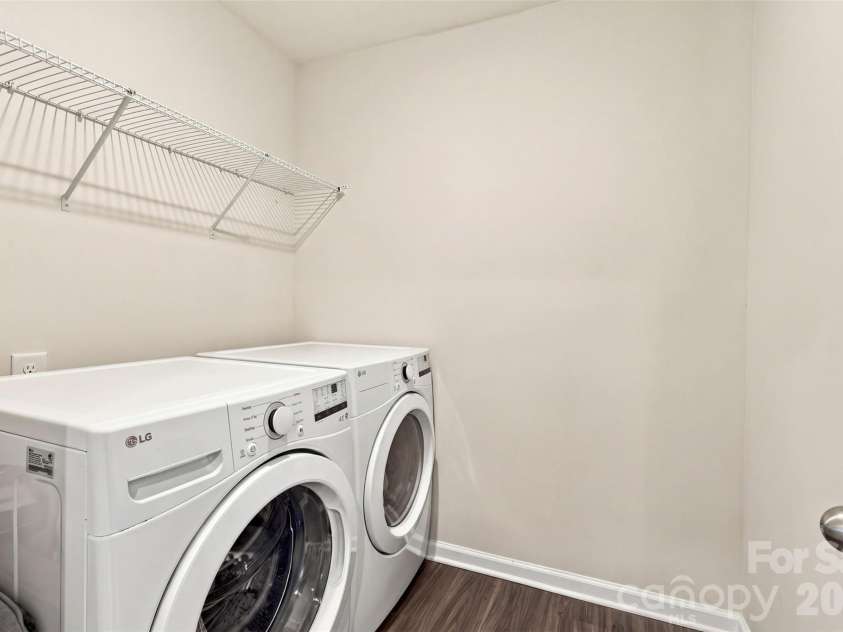 12732 Wandering Brook Drive, Charlotte, NC 28273.  MLS# CAR4430783, YatesRealty ID 55700. 