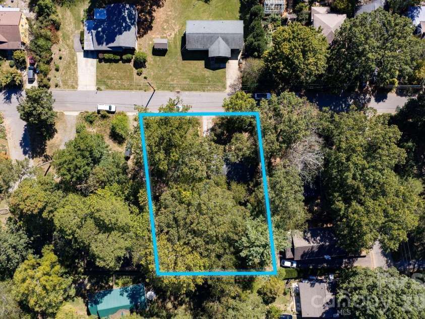 49 Harris Avenue, Asheville, NC 28806.  MLS# CAR4431088, YatesRealty ID 55703. 