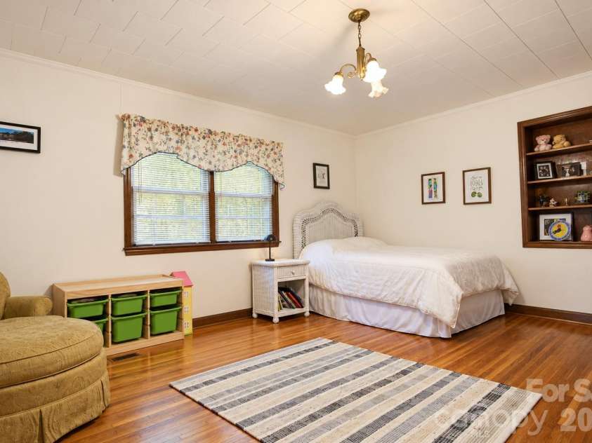 2419 Rhyneland Street, Gastonia, NC 28054.  MLS# CAR4430678, YatesRealty ID 55704. 