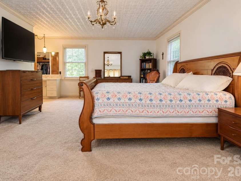 2419 Rhyneland Street, Gastonia, NC 28054.  MLS# CAR4430678, YatesRealty ID 55704. 