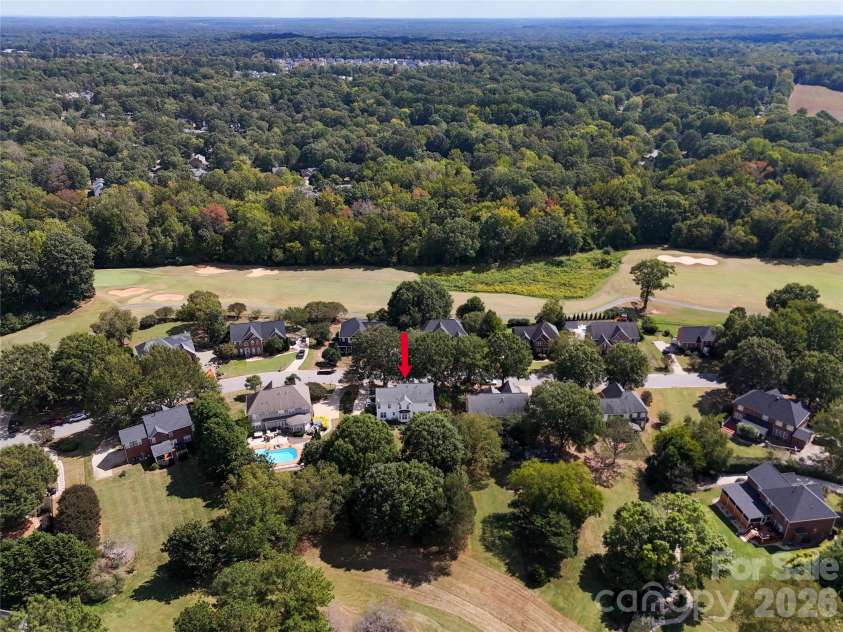 8120 Glamorgan Lane, Matthews, NC 28104.  MLS# CAR4430741, YatesRealty ID 55705. 