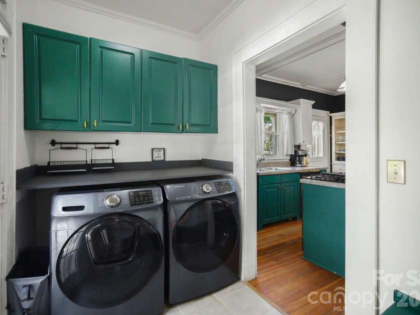 821 Chester Street, Gastonia, NC 28052.  MLS# CAR4430330, YatesRealty ID 55710. 