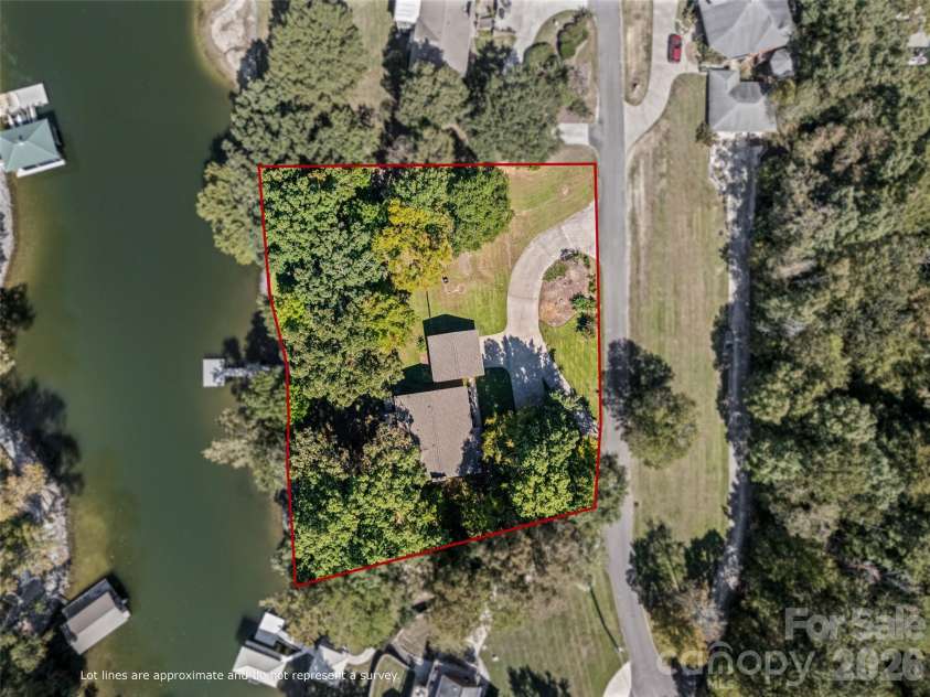 1465 Friar Road, Rock Hill, SC 29732.  MLS# CAR4430643, YatesRealty ID 55713. Lot lines are approximate