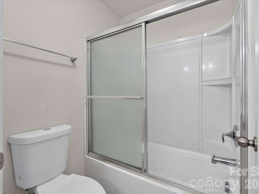 2712 Lawson Drive, Waxhaw, NC 28173.  MLS# CAR4430224, YatesRealty ID 55714. 