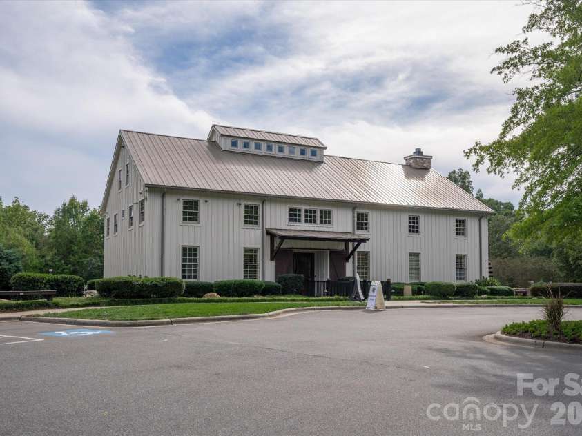 2712 Lawson Drive, Waxhaw, NC 28173.  MLS# CAR4430224, YatesRealty ID 55714. 