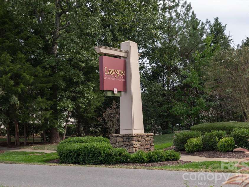 2712 Lawson Drive, Waxhaw, NC 28173.  MLS# CAR4430224, YatesRealty ID 55714. 