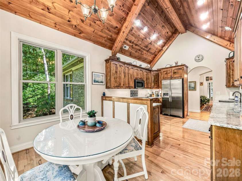 40 Ulvda Court, Brevard, NC 28712.  MLS# CAR4430027, YatesRealty ID 55715. 