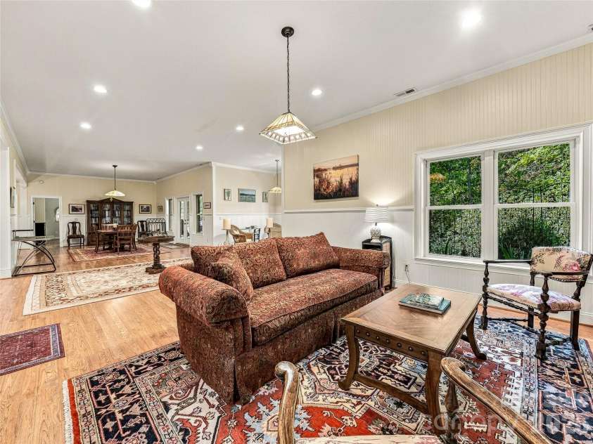 40 Ulvda Court, Brevard, NC 28712.  MLS# CAR4430027, YatesRealty ID 55715. 