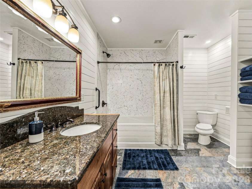 40 Ulvda Court, Brevard, NC 28712.  MLS# CAR4430027, YatesRealty ID 55715. 