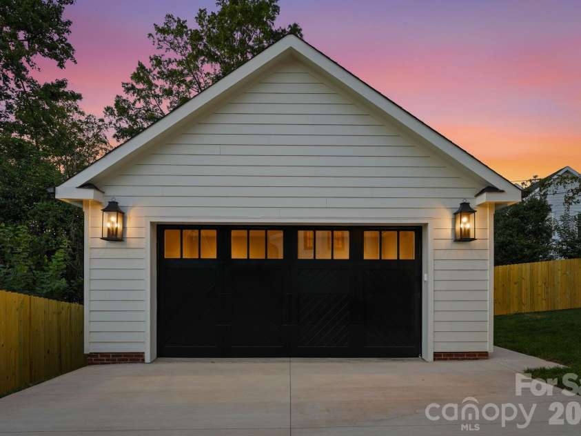 1740 Merriman Avenue, Charlotte, NC 28203.  MLS# CAR4430003, YatesRealty ID 55716. Detached two-car garage