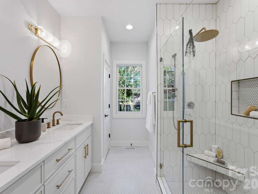 1740 Merriman Avenue, Charlotte, NC 28203.  MLS# CAR4430003, YatesRealty ID 55716. Guest bathroom (main level)