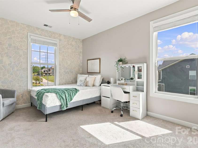 110 Kenna Court, Matthews, NC 28104.  MLS# CAR4429916, YatesRealty ID 55718. 