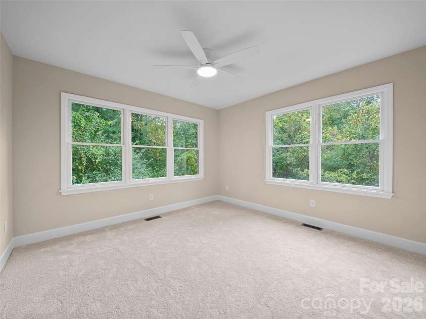 18 Carriage Park Way, Hendersonville, NC 28791.  MLS# CAR4430062, YatesRealty ID 55719. 