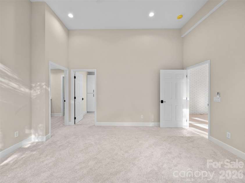 18 Carriage Park Way, Hendersonville, NC 28791.  MLS# CAR4430062, YatesRealty ID 55719. 
