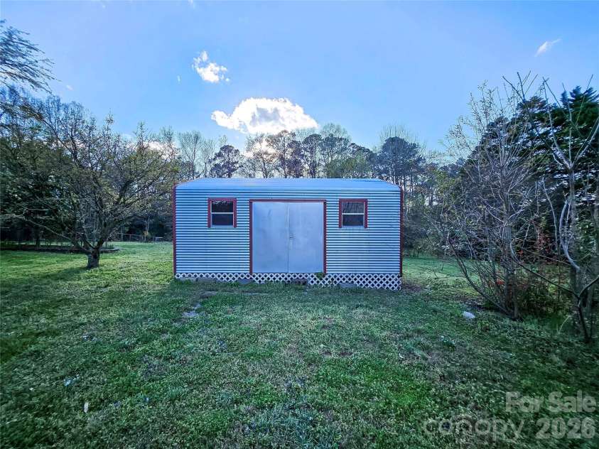 519 Broome Street, Monroe, NC 28110.  MLS# CAR4360770, YatesRealty ID 5572. 