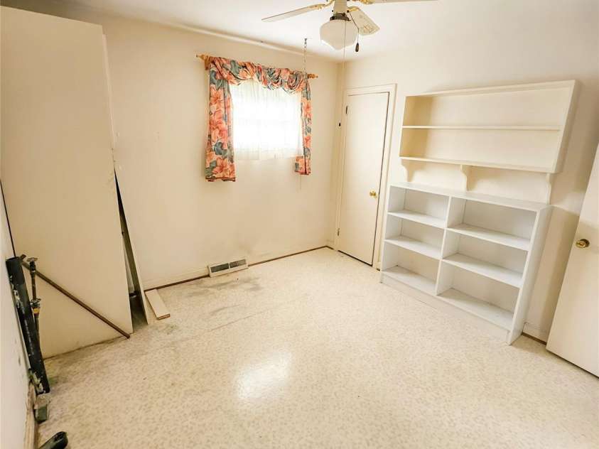 519 Broome Street, Monroe, NC 28110.  MLS# CAR4360770, YatesRealty ID 5572. 