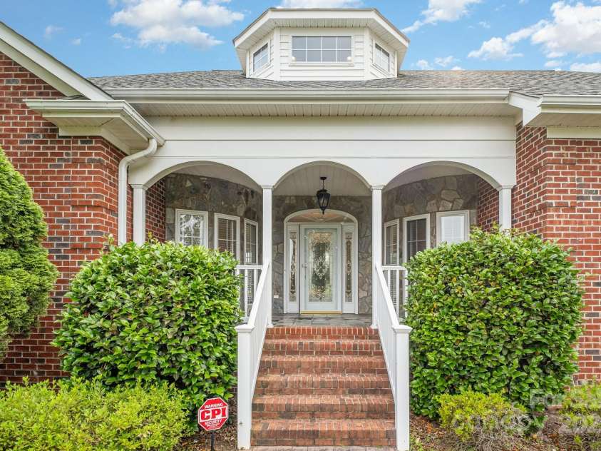 6823 Manatee Drive, Concord, NC 28025.  MLS# CAR4267716, YatesRealty ID 5572. 