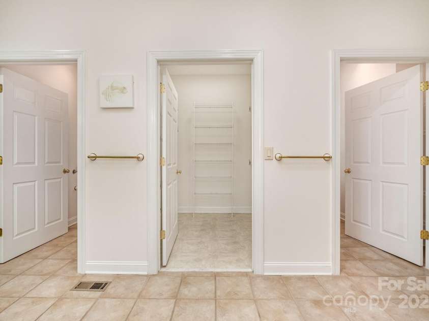 6823 Manatee Drive, Concord, NC 28025.  MLS# CAR4267716, YatesRealty ID 5572. 