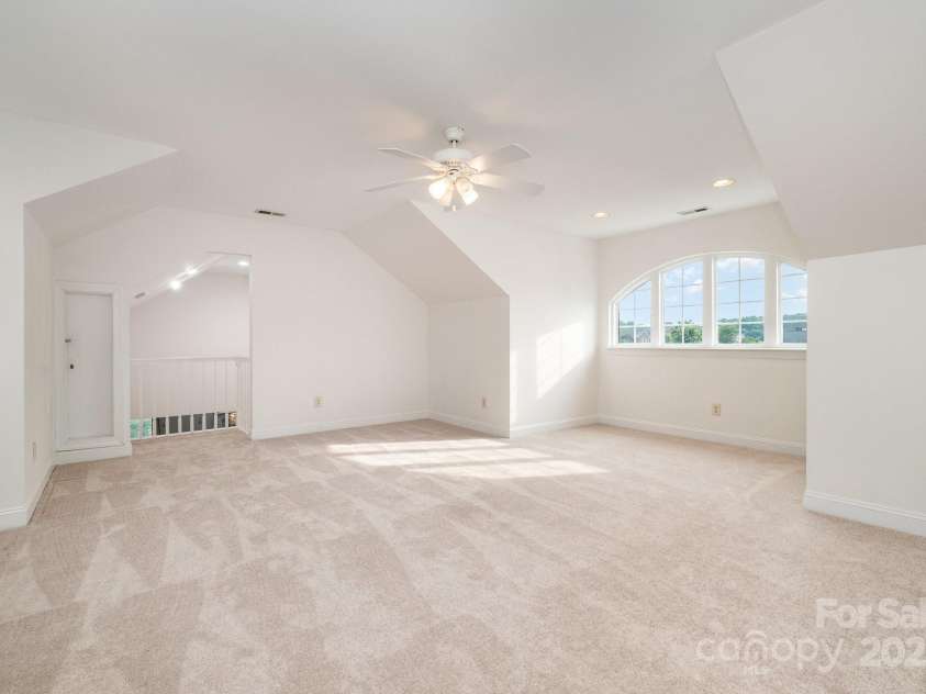 6823 Manatee Drive, Concord, NC 28025.  MLS# CAR4267716, YatesRealty ID 5572. 