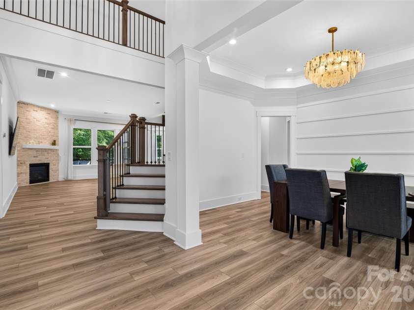 1216 Glade Arch Lane, Huntersville, NC 28078.  MLS# CAR4429661, YatesRealty ID 55720. Open, connected and effortlessly elegant.
