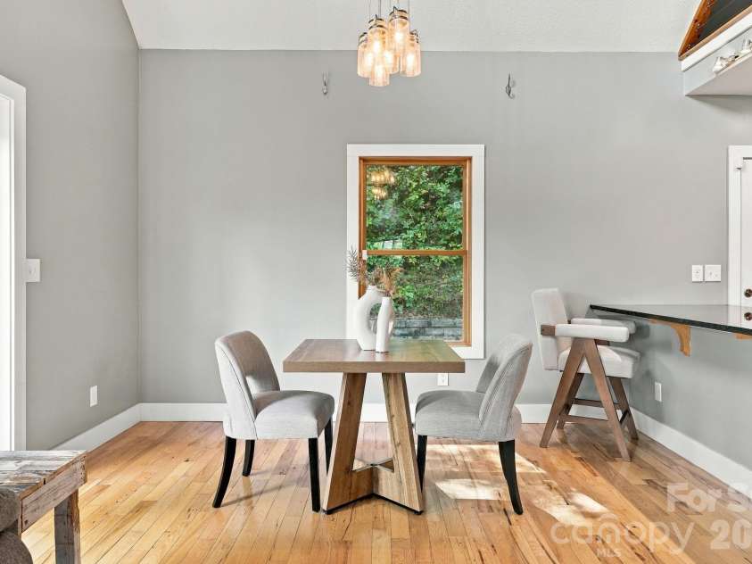 15 Shytle Lane, Fletcher, NC 28732.  MLS# CAR4429612, YatesRealty ID 55723. 