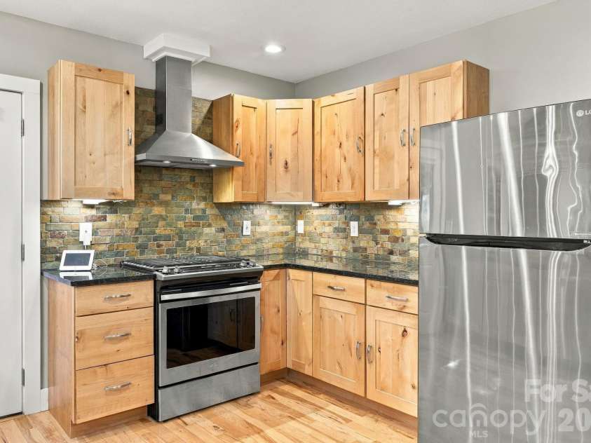 15 Shytle Lane, Fletcher, NC 28732.  MLS# CAR4429612, YatesRealty ID 55723. 