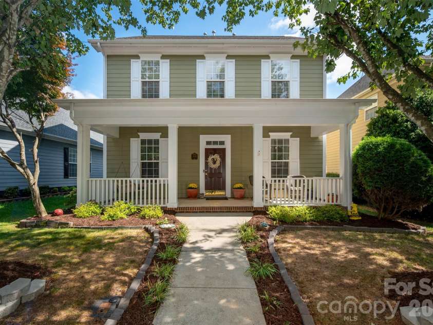 3004 Ivy Brook Place, Matthews, NC 28104.  MLS# CAR4429599, YatesRealty ID 55724. 