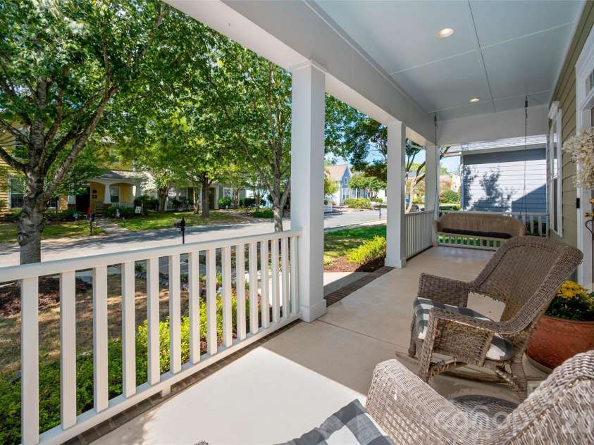 3004 Ivy Brook Place, Matthews, NC 28104.  MLS# CAR4429599, YatesRealty ID 55724. 