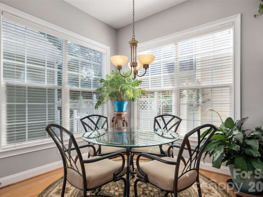3004 Ivy Brook Place, Matthews, NC 28104.  MLS# CAR4429599, YatesRealty ID 55724. 
