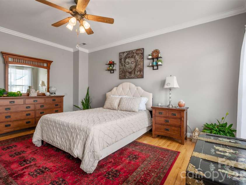 3004 Ivy Brook Place, Matthews, NC 28104.  MLS# CAR4429599, YatesRealty ID 55724. 