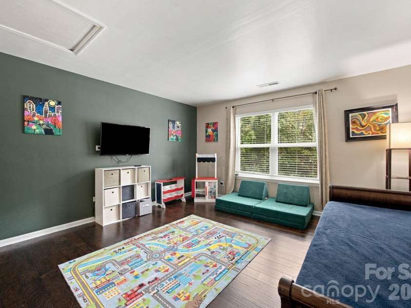 8815 Balsam Bay Road, Charlotte, NC 28227.  MLS# CAR4429628, YatesRealty ID 55725. 