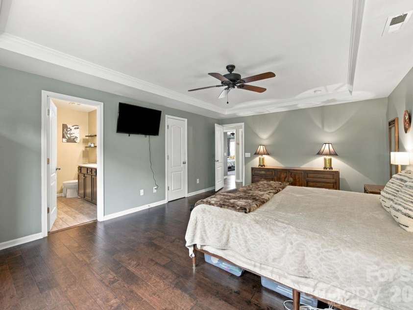 8815 Balsam Bay Road, Charlotte, NC 28227.  MLS# CAR4429628, YatesRealty ID 55725. 
