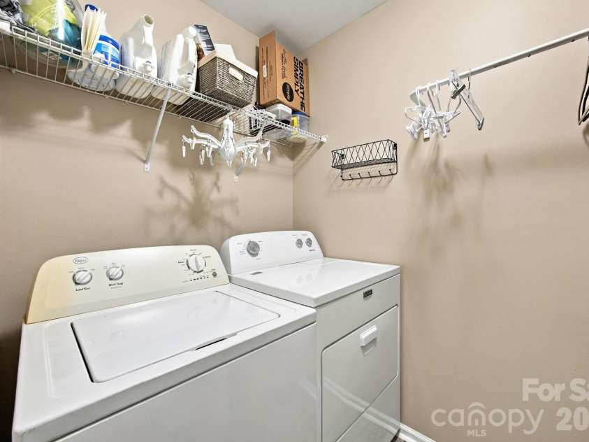 8815 Balsam Bay Road, Charlotte, NC 28227.  MLS# CAR4429628, YatesRealty ID 55725. 