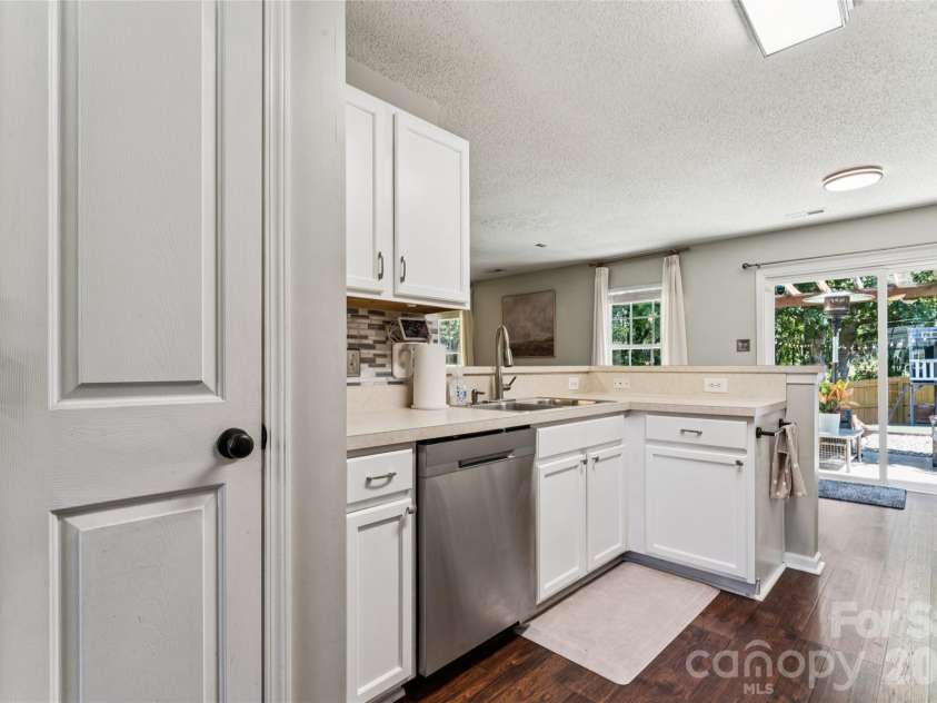108 Henfield Way, Mooresville, NC 28117.  MLS# CAR4429175, YatesRealty ID 55726. 
