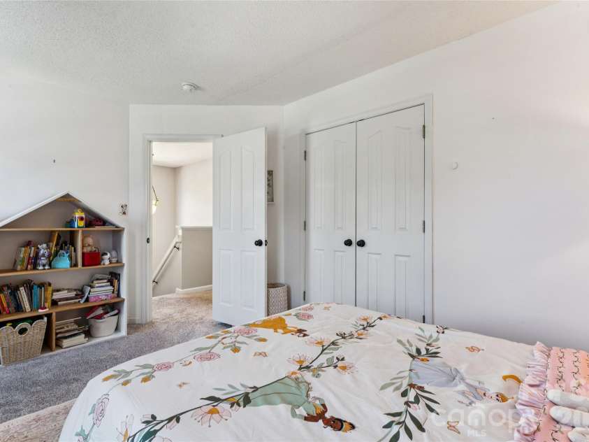 108 Henfield Way, Mooresville, NC 28117.  MLS# CAR4429175, YatesRealty ID 55726. 