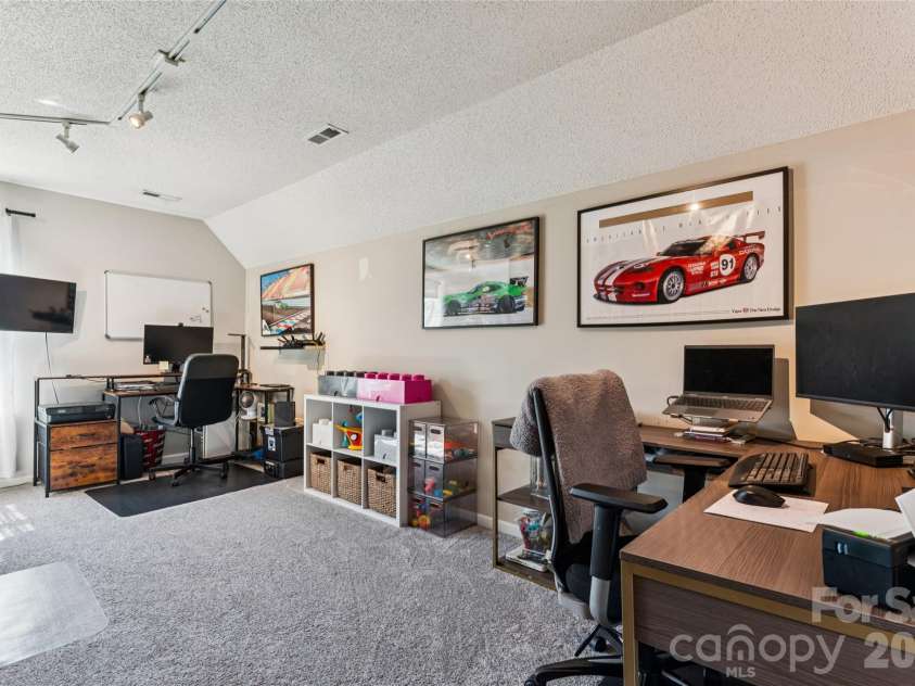 108 Henfield Way, Mooresville, NC 28117.  MLS# CAR4429175, YatesRealty ID 55726. 