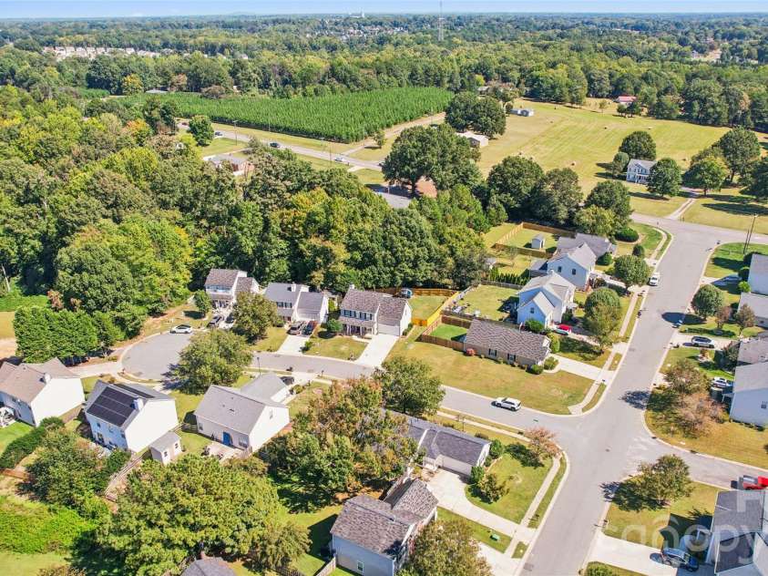 108 Henfield Way, Mooresville, NC 28117.  MLS# CAR4429175, YatesRealty ID 55726. 