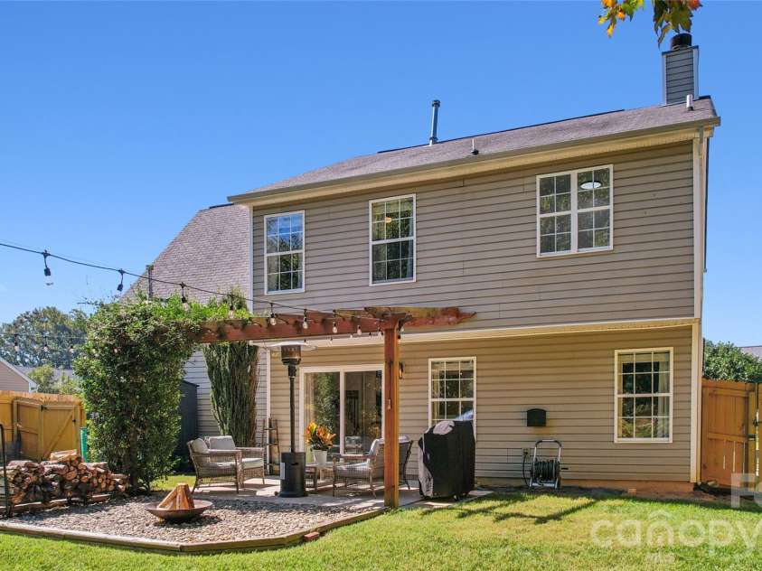 108 Henfield Way, Mooresville, NC 28117.  MLS# CAR4429175, YatesRealty ID 55726. 
