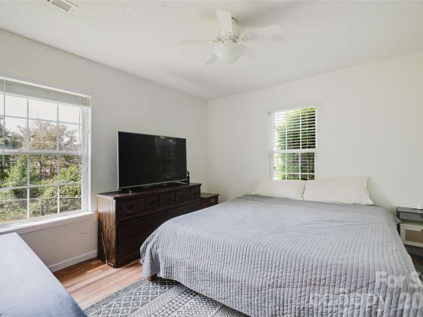 91 Crestview Street, Canton, NC 28716.  MLS# CAR4429307, YatesRealty ID 55727. Bedroom 1