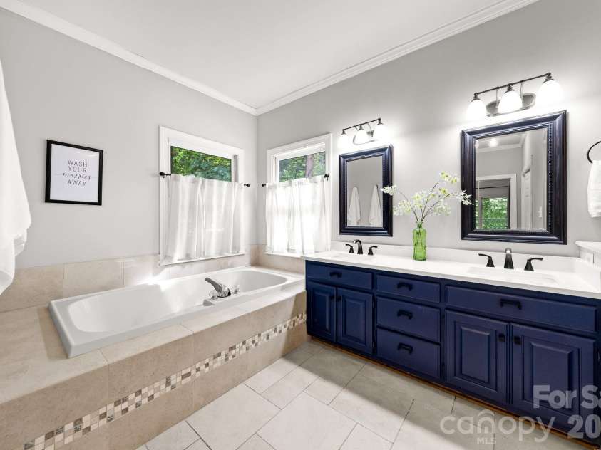 10719 Connell Mill Lane, Mint Hill, NC 28227.  MLS# CAR4429330, YatesRealty ID 55728. 