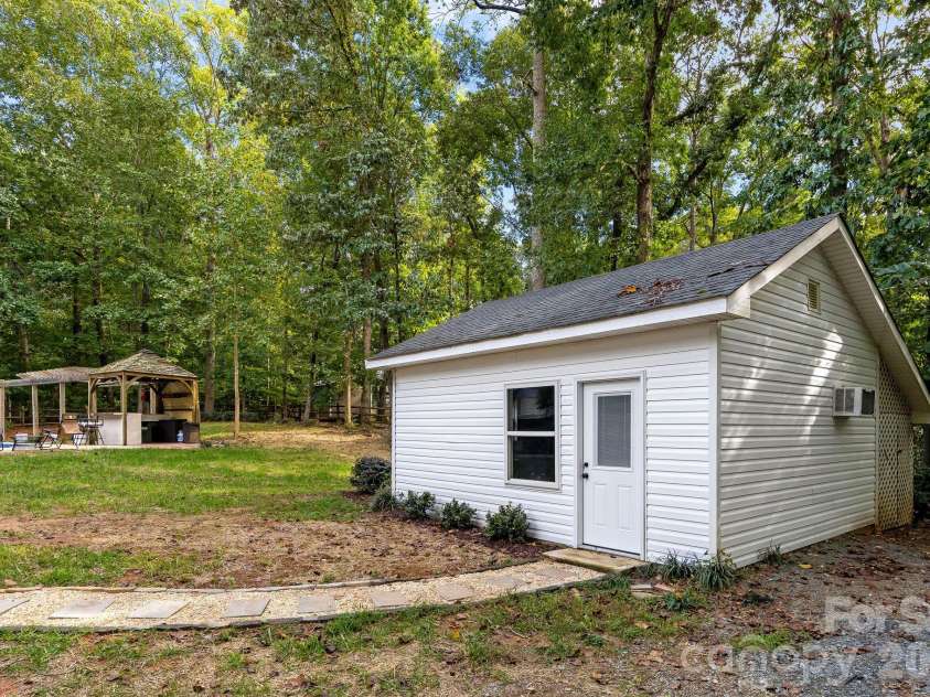 10719 Connell Mill Lane, Mint Hill, NC 28227.  MLS# CAR4429330, YatesRealty ID 55728. 