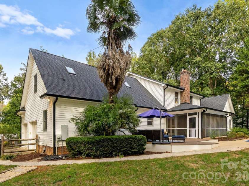 10719 Connell Mill Lane, Mint Hill, NC 28227.  MLS# CAR4429330, YatesRealty ID 55728. 
