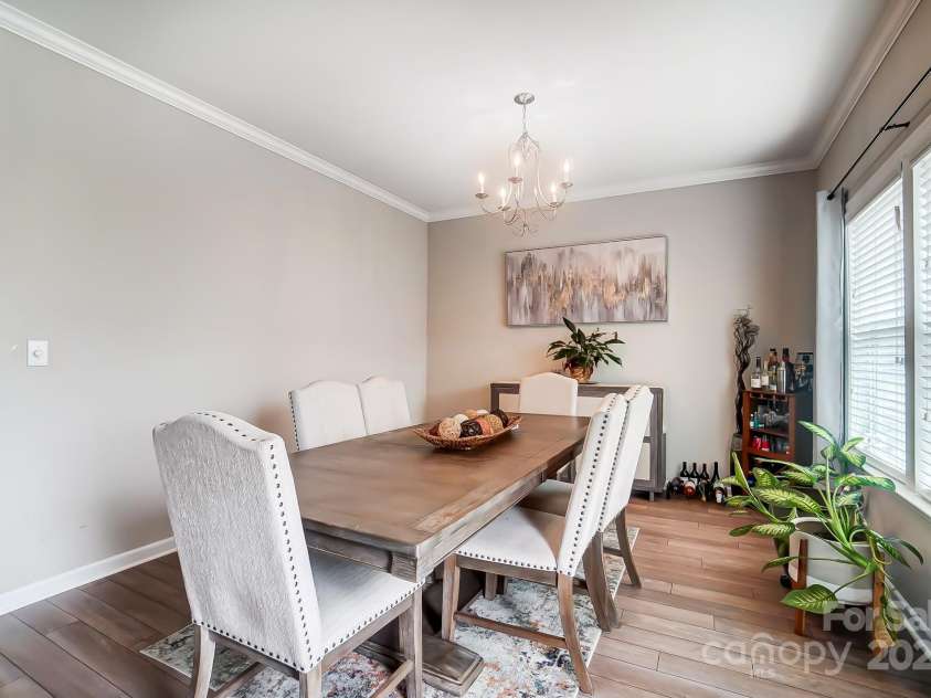 9704 Cayenne Drive, Charlotte, NC 28214.  MLS# CAR4241987, YatesRealty ID 5573. 