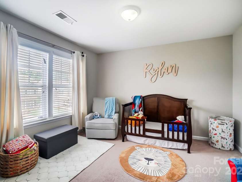 9704 Cayenne Drive, Charlotte, NC 28214.  MLS# CAR4241987, YatesRealty ID 5573. 